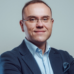 Dariusz Dajszczyk (Sr. Director, Global Employee Support of Hitachi Vantara)