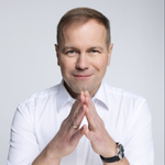 Artur Józefiak (Managing Director | Vice President of Accenture Poland | Lead of Warsaw Cyber Fusion Center for EMEA)